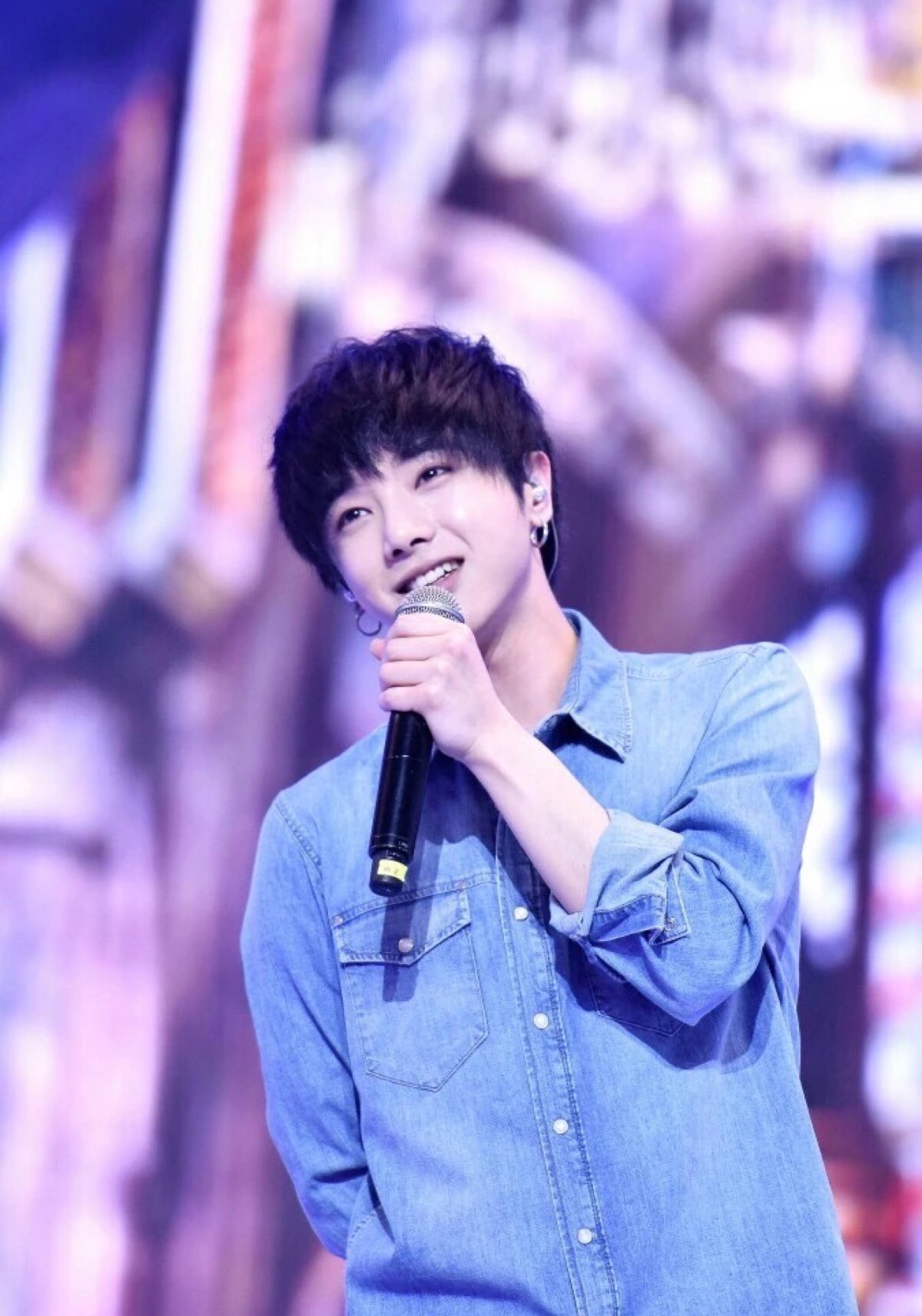 深情花 华晨宇 高清 唱歌