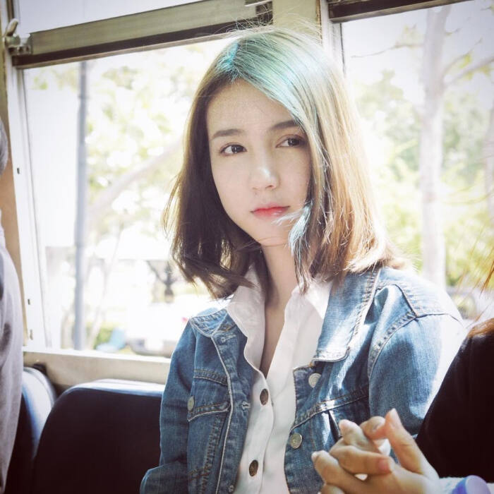 ins:yoshirinrada