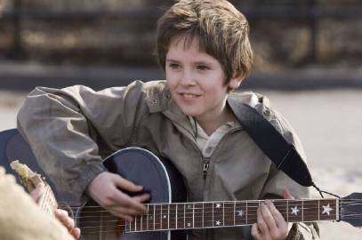 弗莱迪·海默(freddie highmore),英国著名童星,1992年2月14日出生于