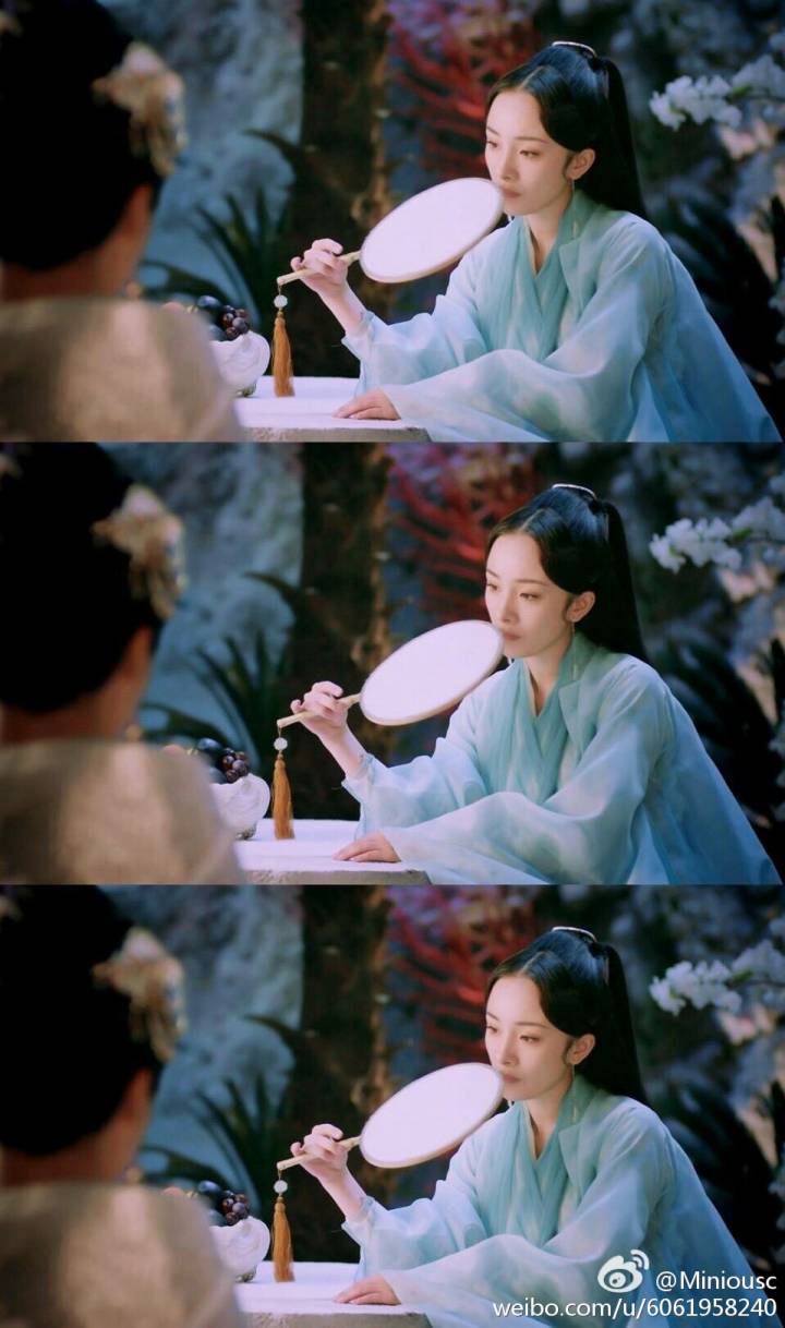 素素.