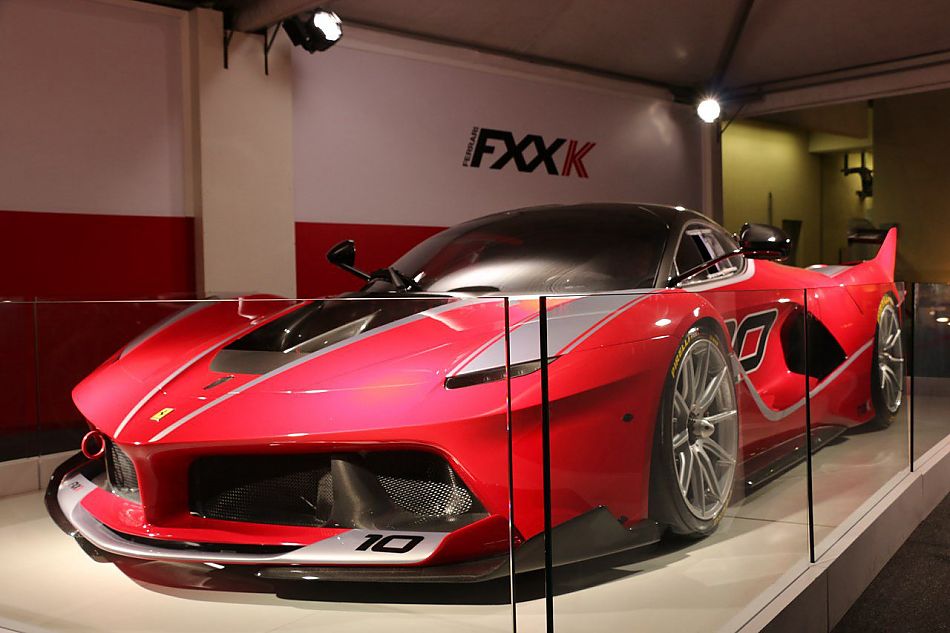 法拉利 fxxk