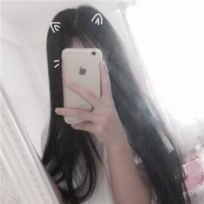 真人女生头像大学可爱女生图片