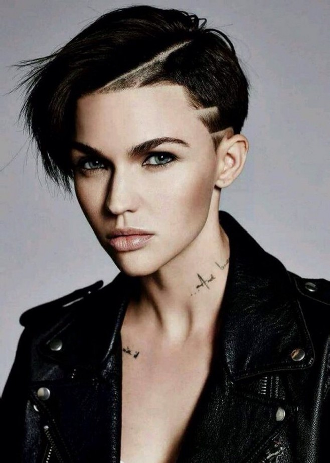 ruby rose 鲁比·洛斯