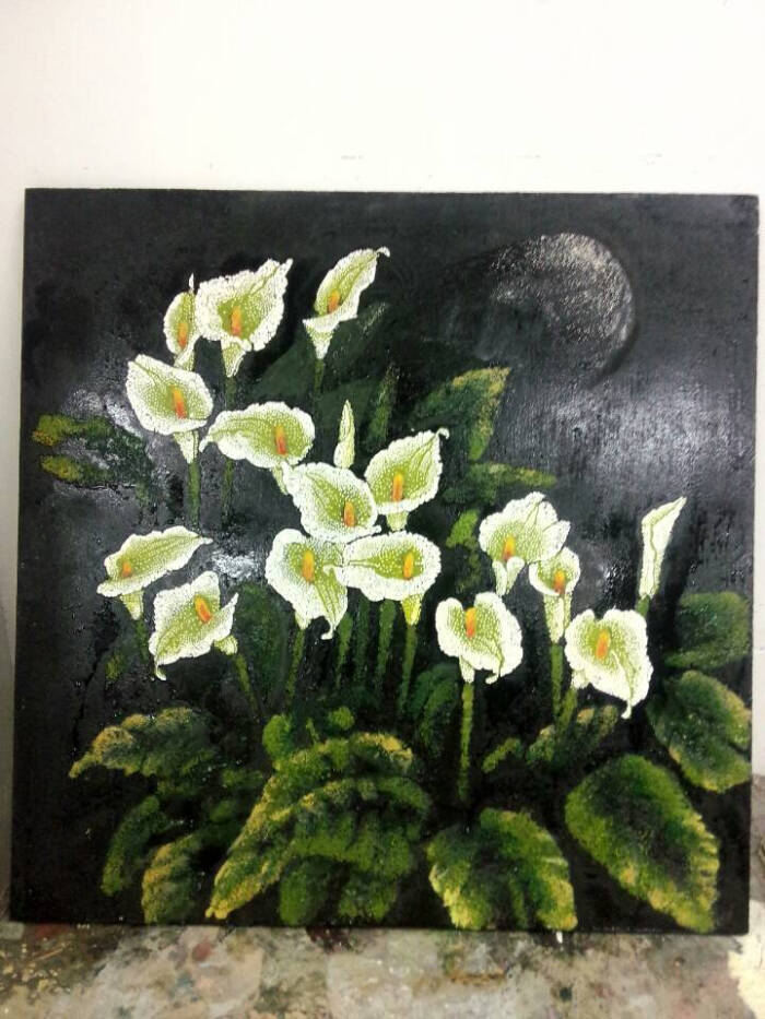 漆画,白色部分为蛋壳