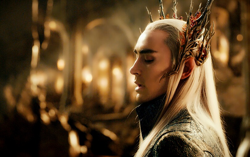 thranduil, 辛达族精灵,北幽暗密林之王),欧瑞费尔之子,莱戈拉斯之父.