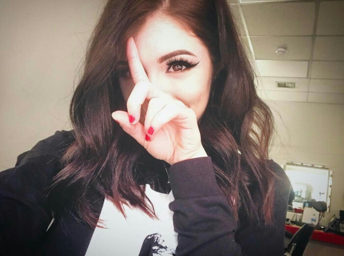 chrissy costanza 欧美 头像 壁纸
