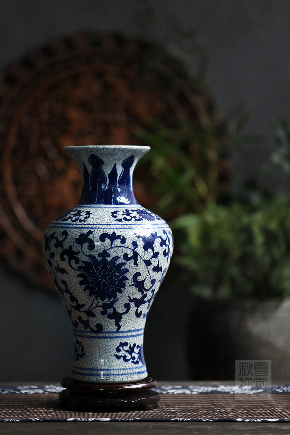 青花瓷瓶| 青花| 中国陶瓷工艺的珍品,被人们称为人间瑰宝.