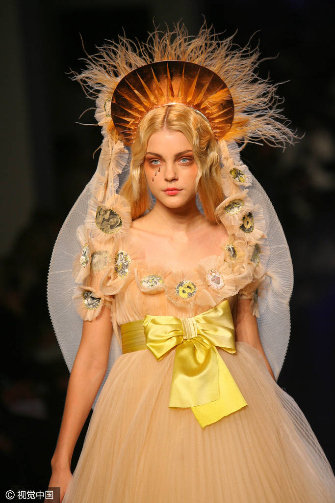 jessicastam圣母,jessicastam哭泣圣母 jessica stam