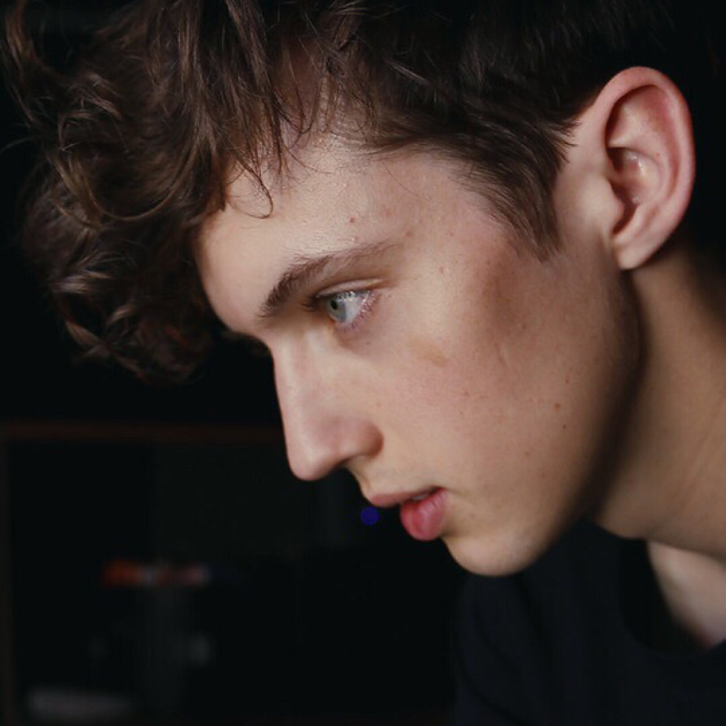 troye