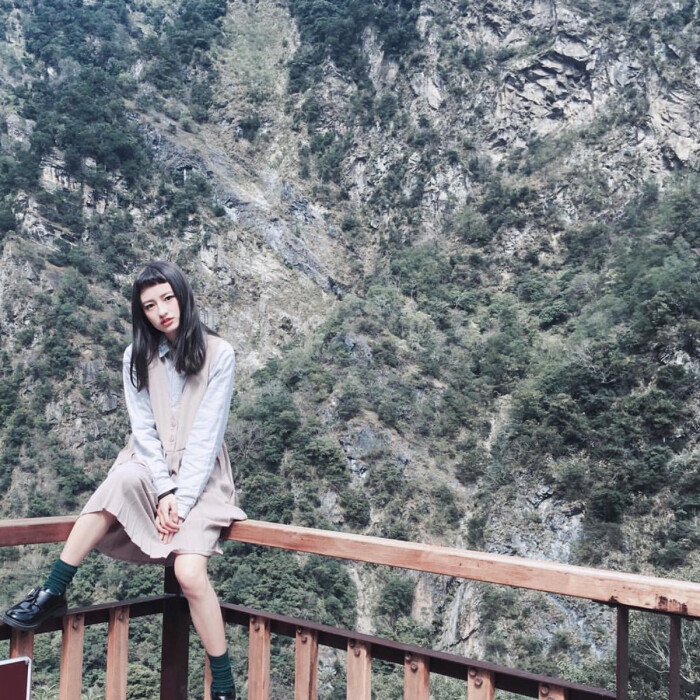 女头原创生姜瘦腿减肥个性葛盈-堆糖,美好黑白减肥图片