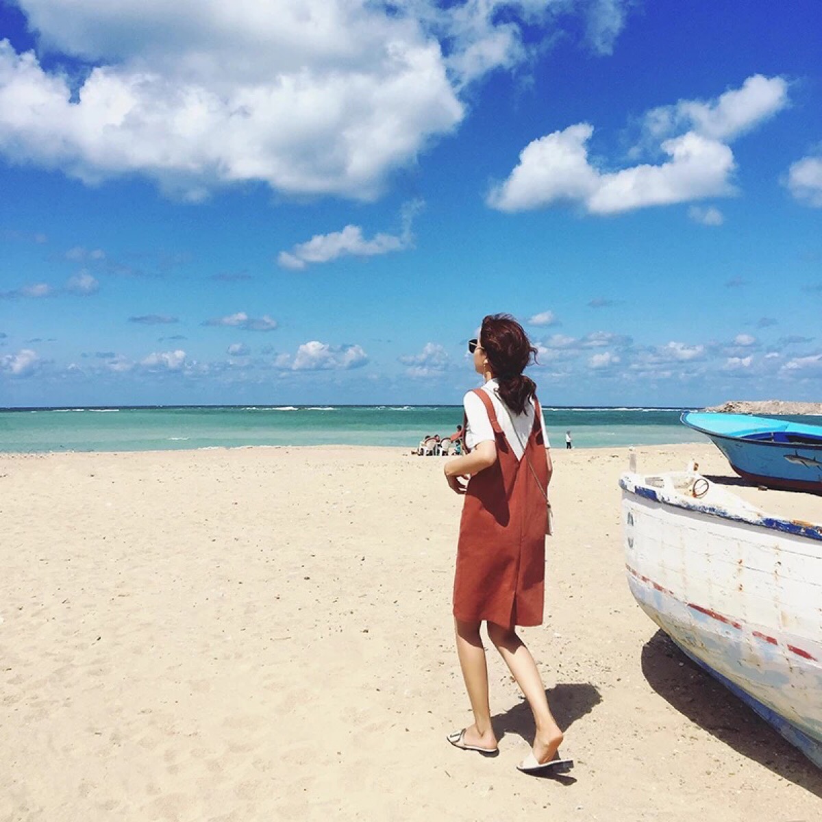 留着 背影.头像 蓝色大海