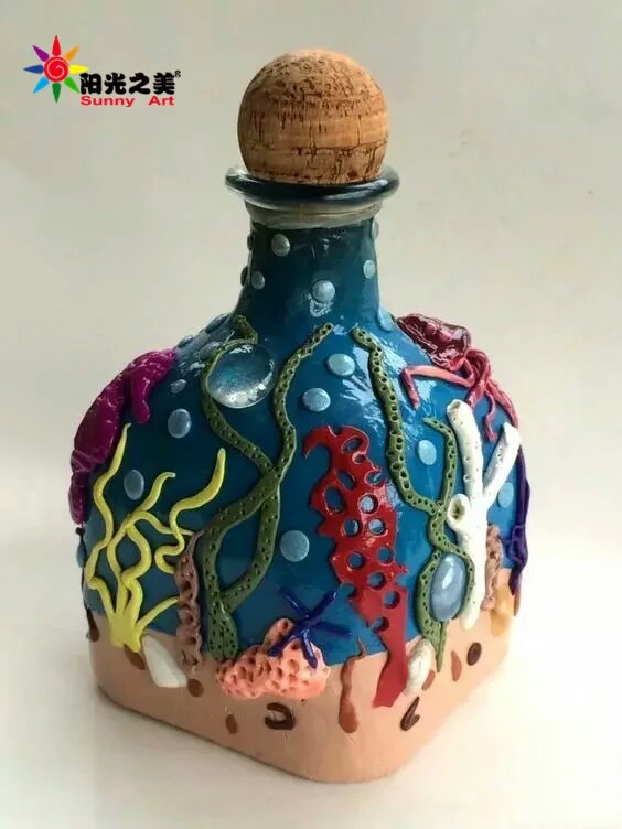 黏土瓶子