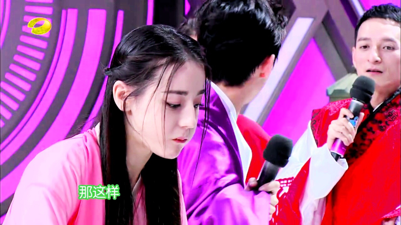 迪丽热巴 胖迪 美图 壁纸 自拍 写真 明星 女神 原创