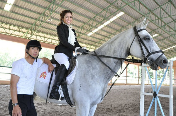 《一诺倾情》tik 迪·杰西达邦·福尔迪和aff 泰莎昂·派索克乔纶主演