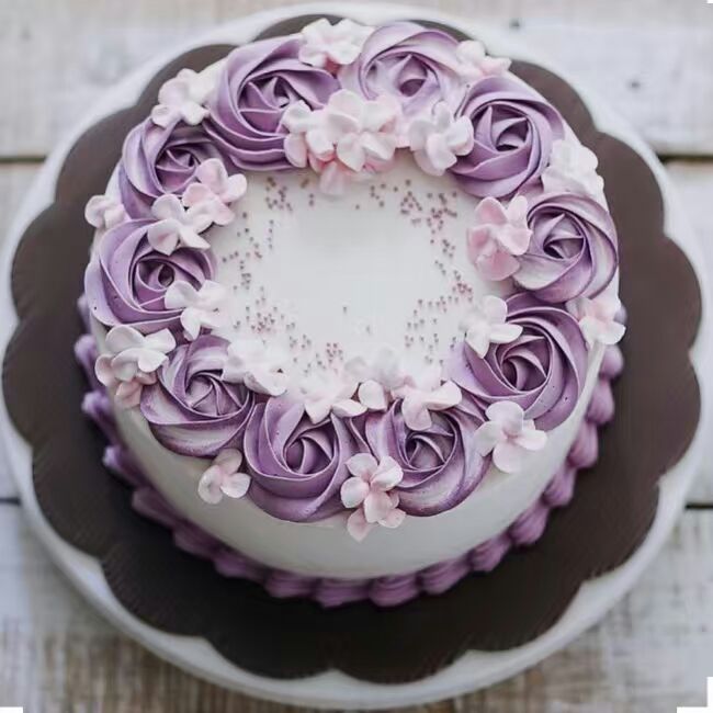 紫色奶油玫瑰