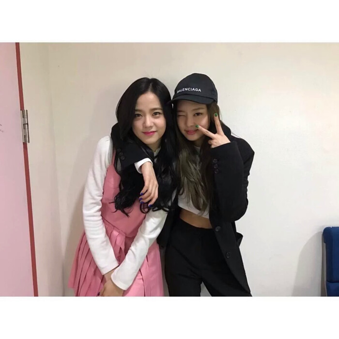 jisoo jennie