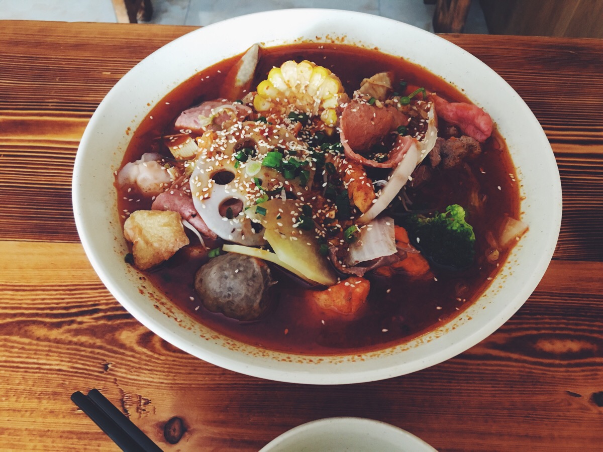 冒菜,一个人的火锅.