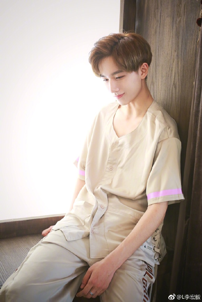 l李宏毅的微博_微博
