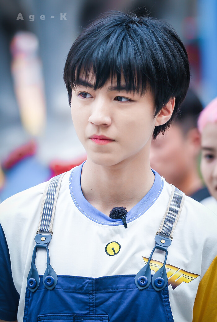 tfboys王俊凯 2017.05.06 《高能少年团》录制.