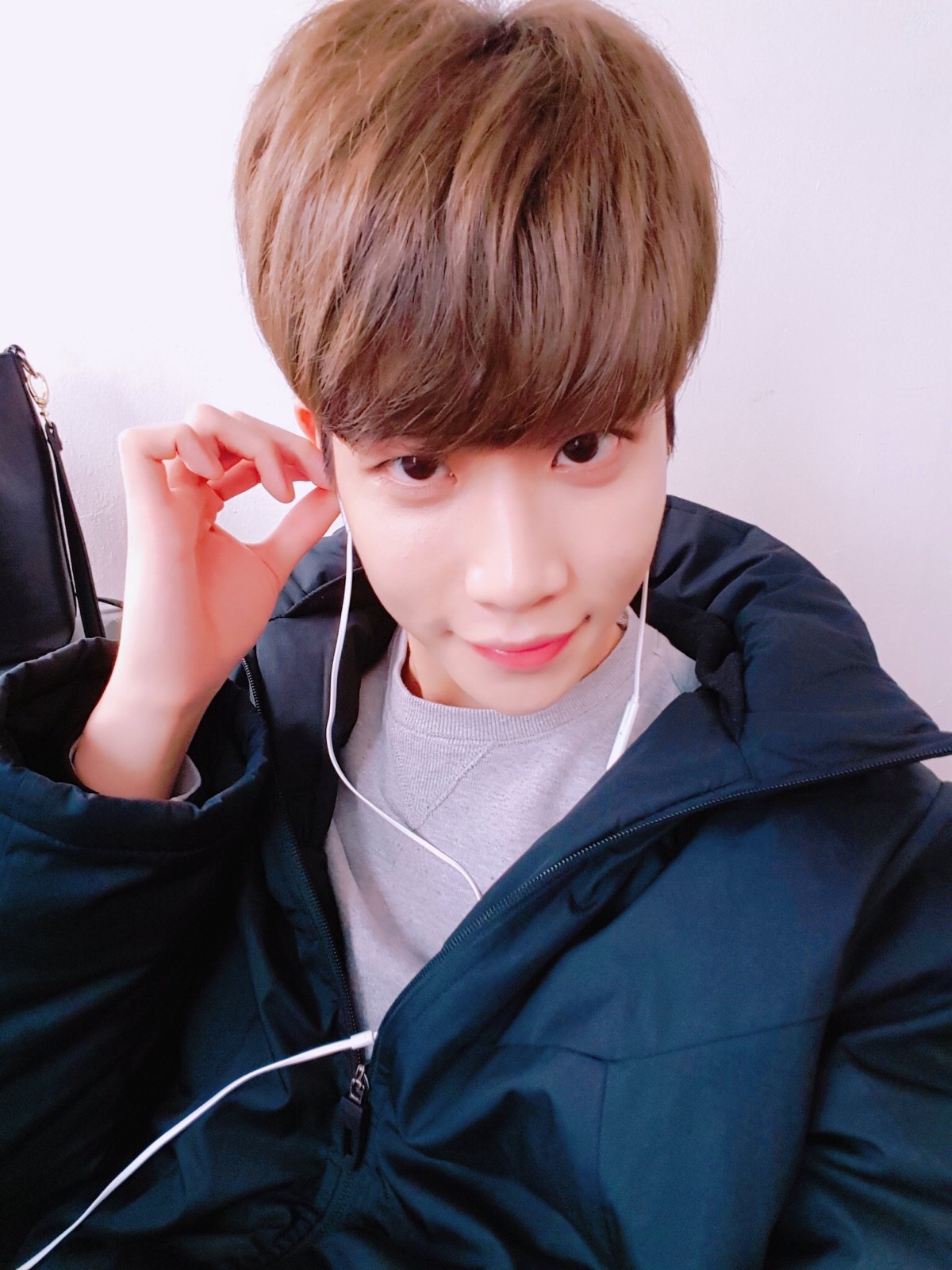 astro()金明俊(mj)朴真佑(jinjin)车银优(eunwoo)文彬(moonbin)朴敏赫