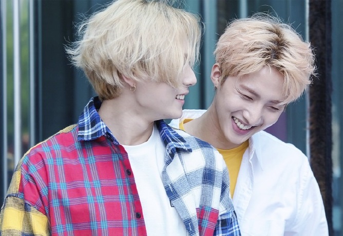 triple h( h) 3人组混声组合triple h(泫雅&hui(李会泽)&edawn(金晓