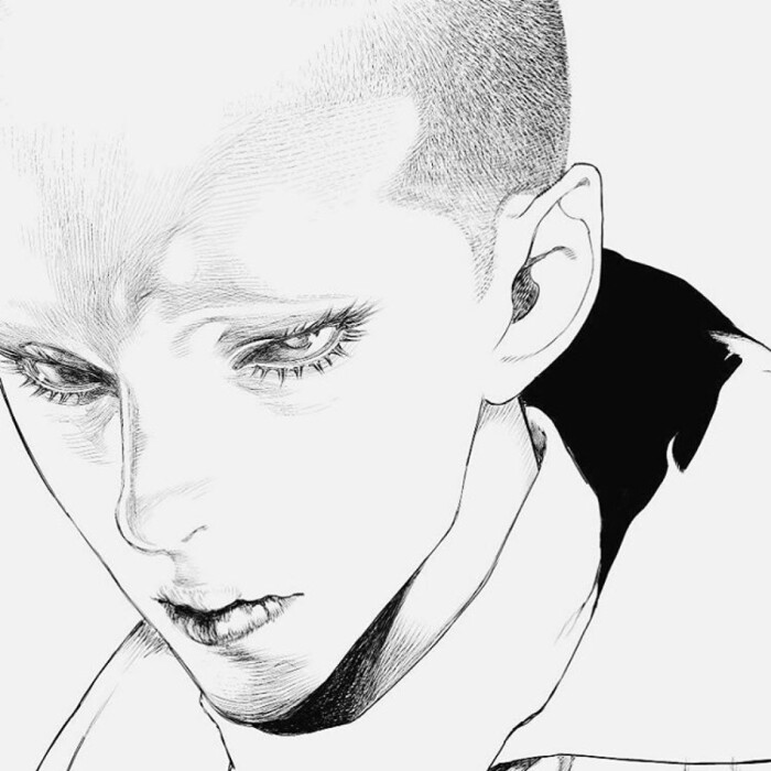 以下是他的漫画作品线稿,非常精致美型的画风.