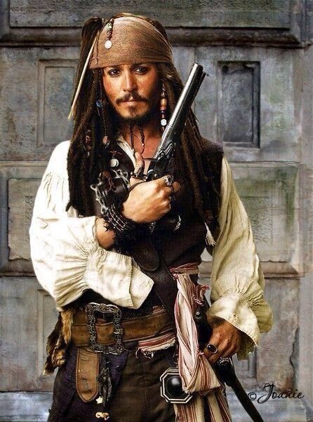 加勒比海盗船长扮演者图片
