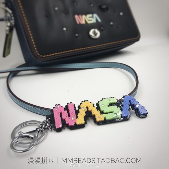 我爱拼豆 自己给自己返图,字母做了双层-堆糖,美好生活研究所