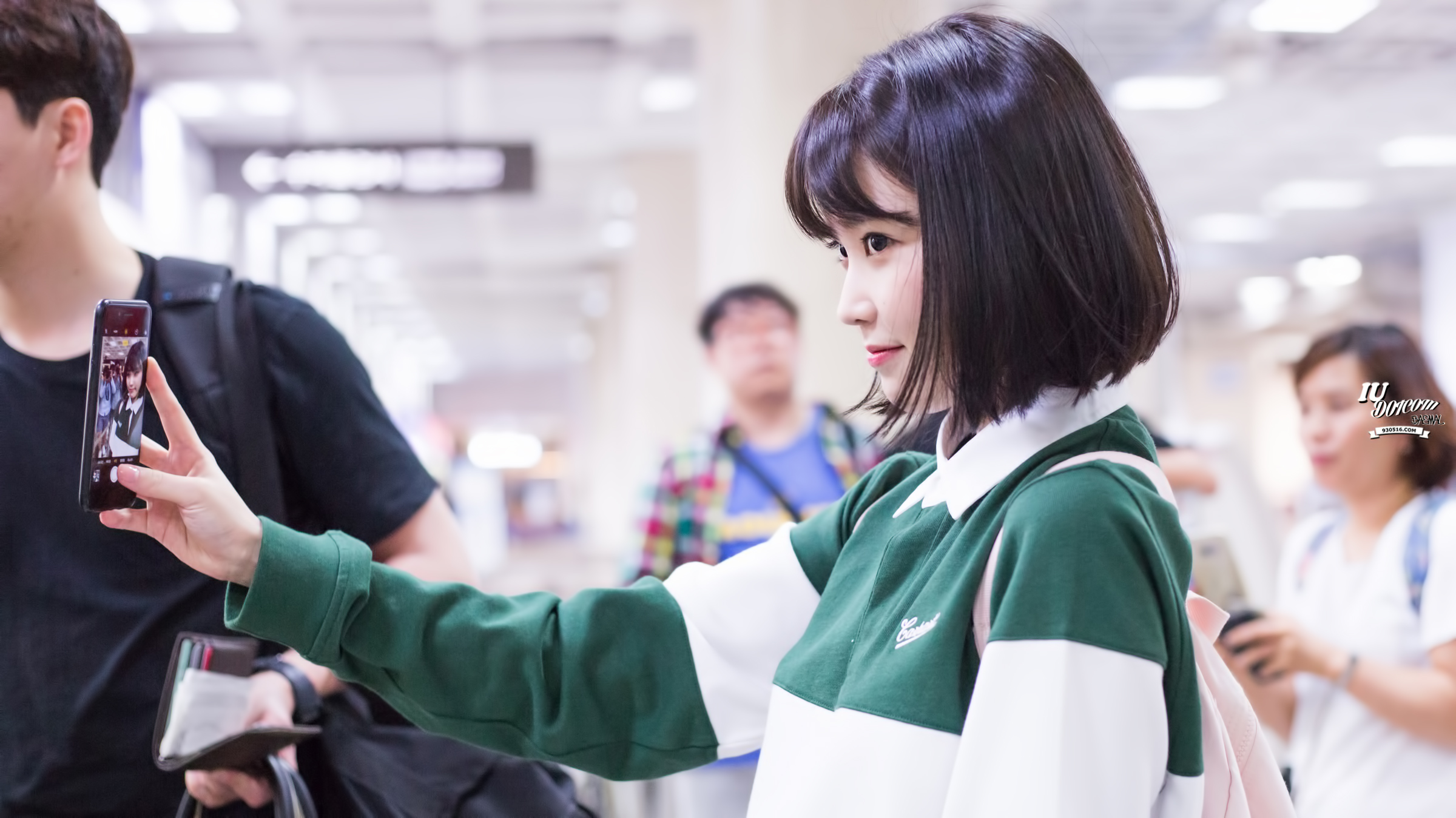 iu 李智恩 延世大学校庆 金浦机场