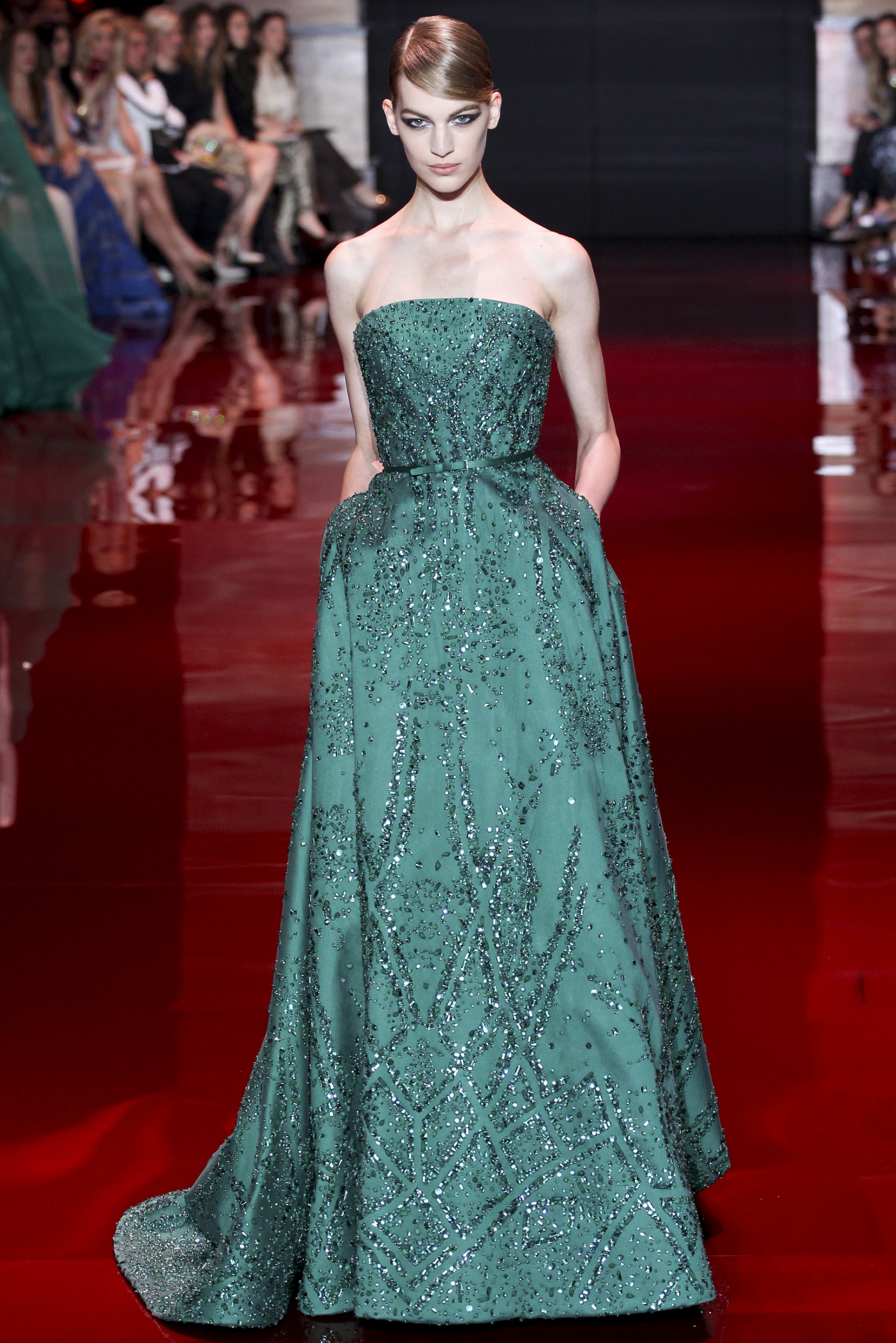 eliesaab官网,eliesaab elie saab(艾莉·萨博)巴黎时装周2013秋冬高级定制发布秀