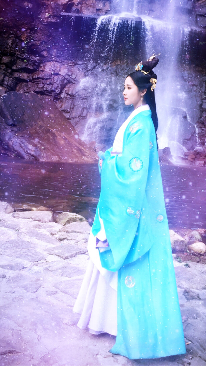 思美人·梁田