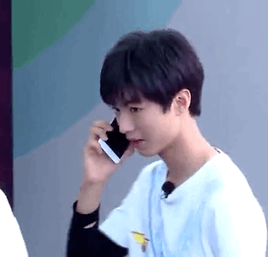 王俊凯 高能少年团 cr.多吃肉喔