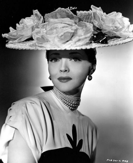 西尔维娅·西德尼 sylvia sidney