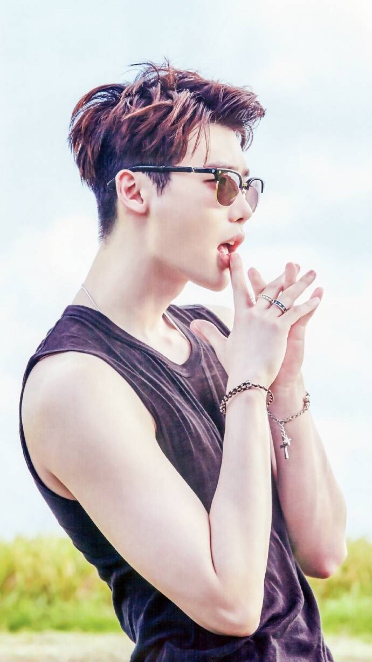 2017年6月23日 23:12   关注  李钟硕 壁纸 评论 收藏