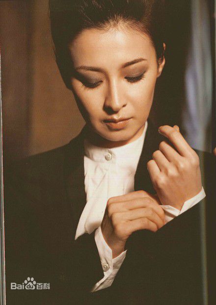 檀丽日本宝冢歌剧团原月组,星组首席娘役著名影视演员真心美