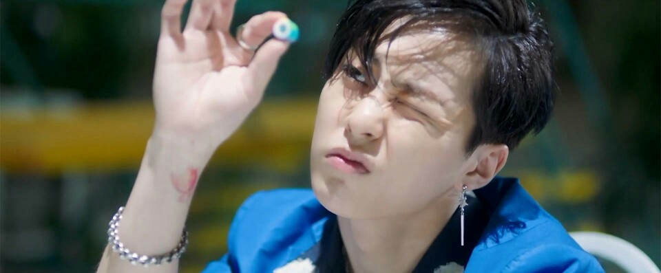 exo 金珉锡 xiumin回归