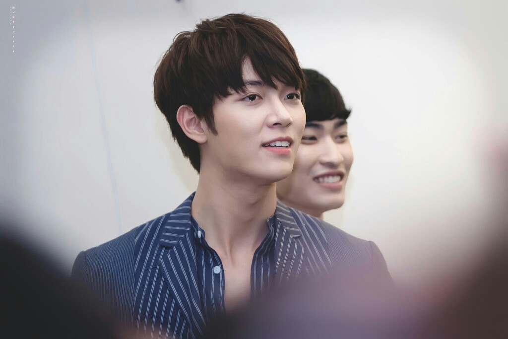 god itthipatthanit 神哥 泰剧逐月之月 pha 2moonstheseries