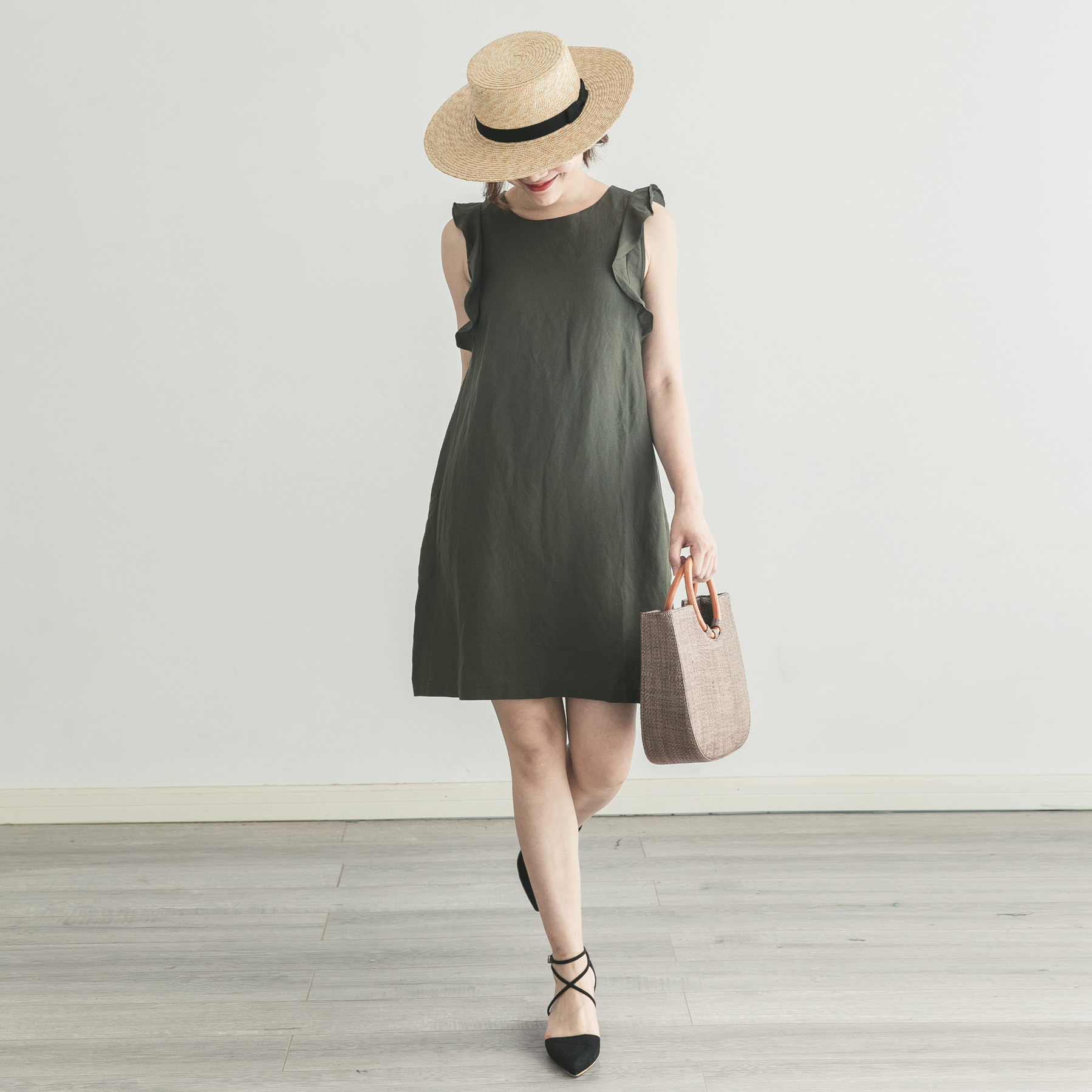 菘雅 通勤复古荷叶边亚麻纯色显瘦无袖背心中裙连衣裙a字裙女夏