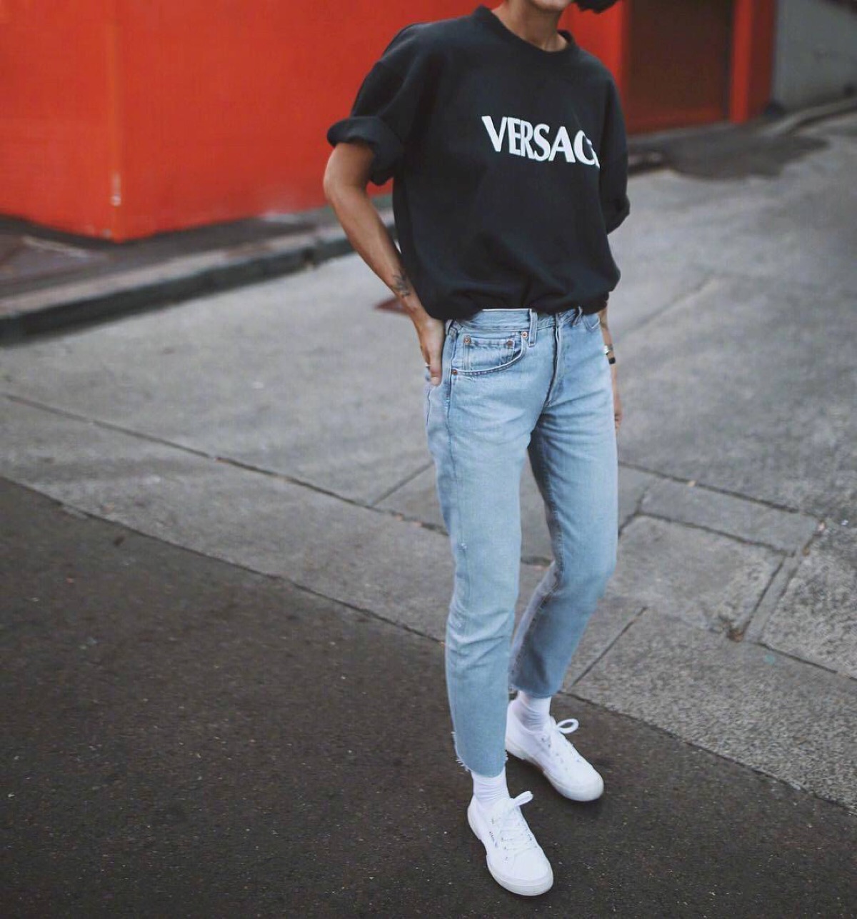 白色鞋子 你会这样搭吗?