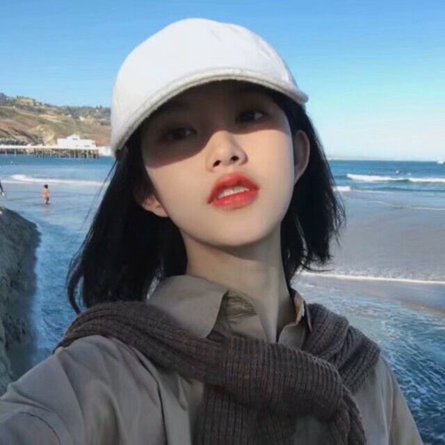 鹿小芯 女生头像