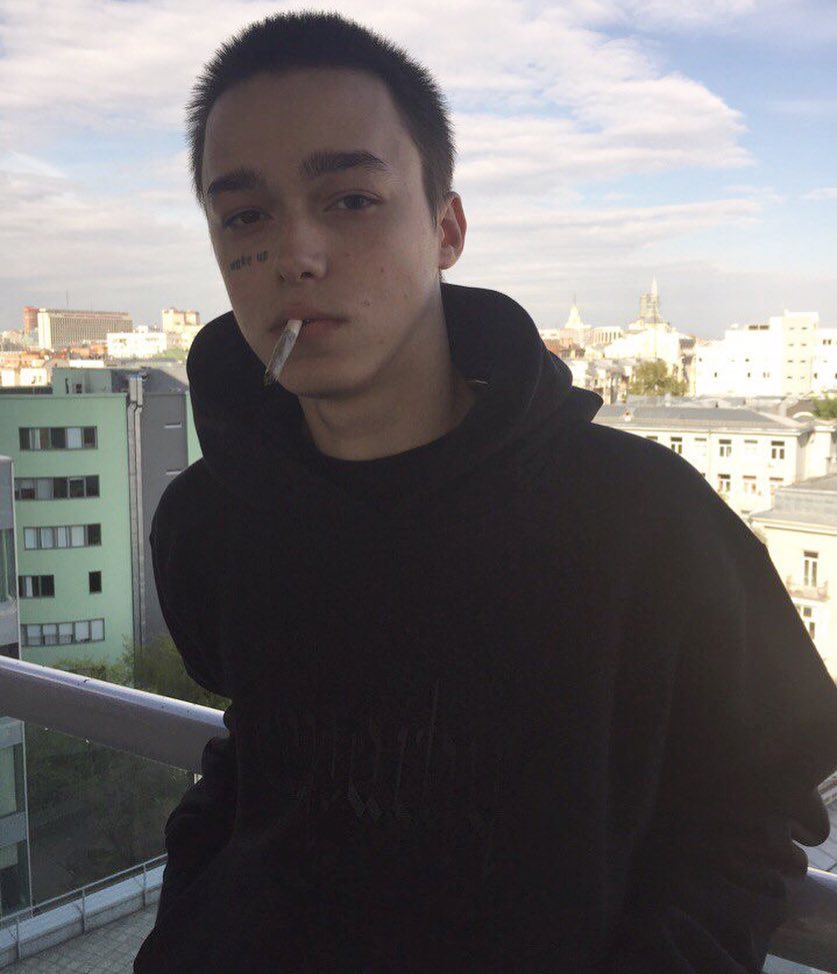 sashadidntwakeup ins(搬venfo)