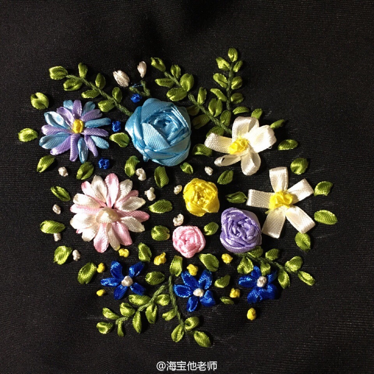 最喜欢的手工作品之一～丝带绣～刺绣～花朵