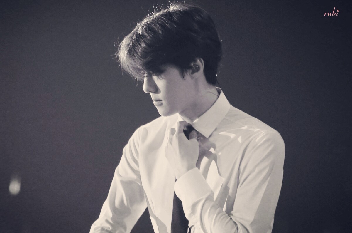 堂堂正正吴世勋# 这个造型我太喜欢了来一发彩虹壁纸