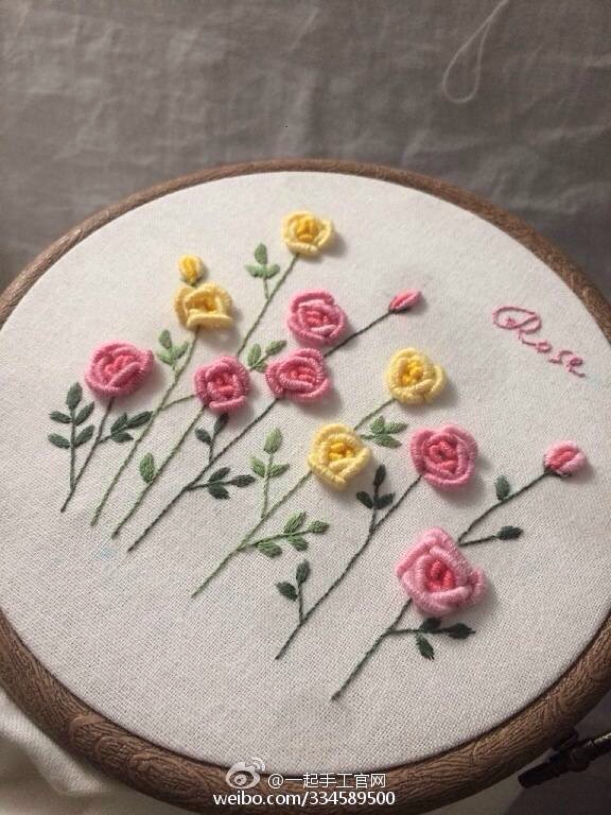 转:刺绣玫瑰