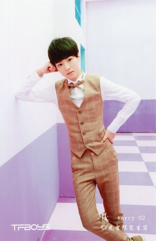 王俊凯# #tfboys王俊凯# 青春修炼手册 生写