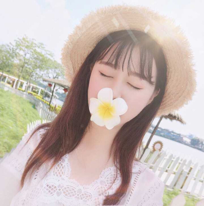 雨天:小清新女头像