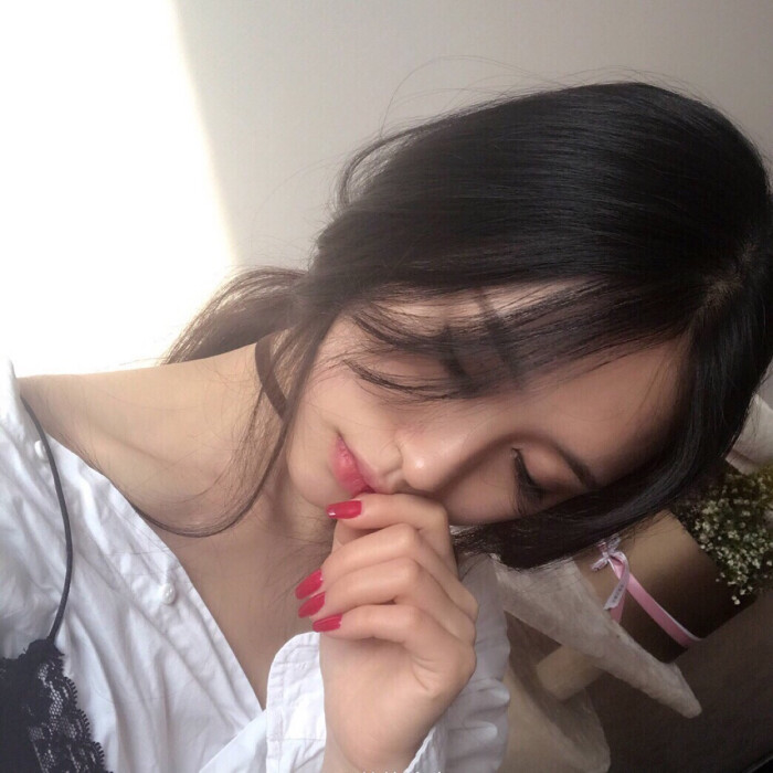 薇薇的[气质] [御姐] [性感] 女生头像