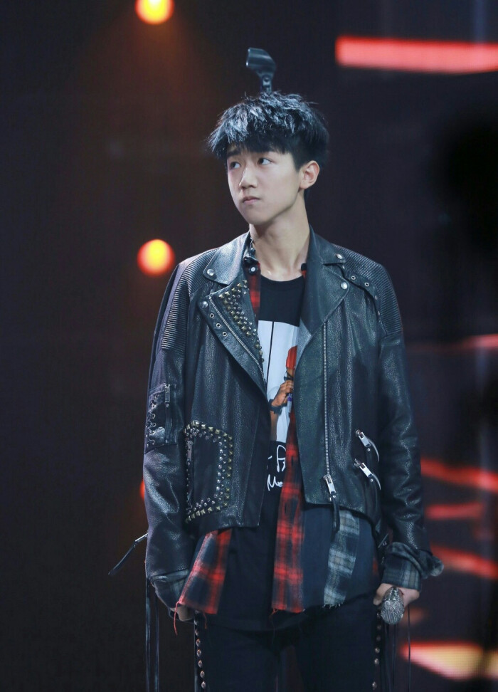 孟子坤 