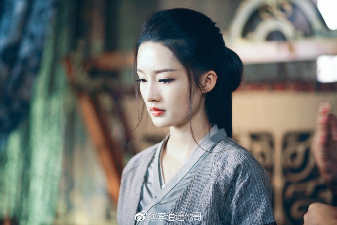 李沁# #李沁哭戏# 昨日种种, 譬如昨日死 这一笑惊艳了,像春花似秋梦