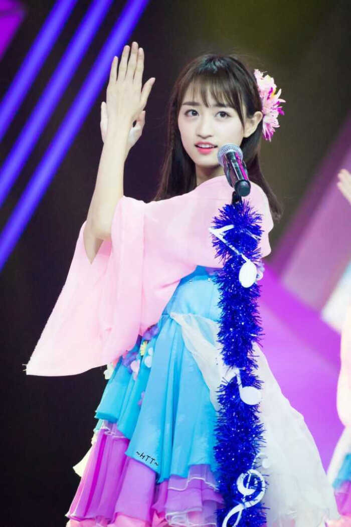 黄婷婷